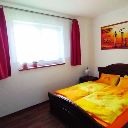Apartman Scheyer Frýdek-Místek Esterno foto