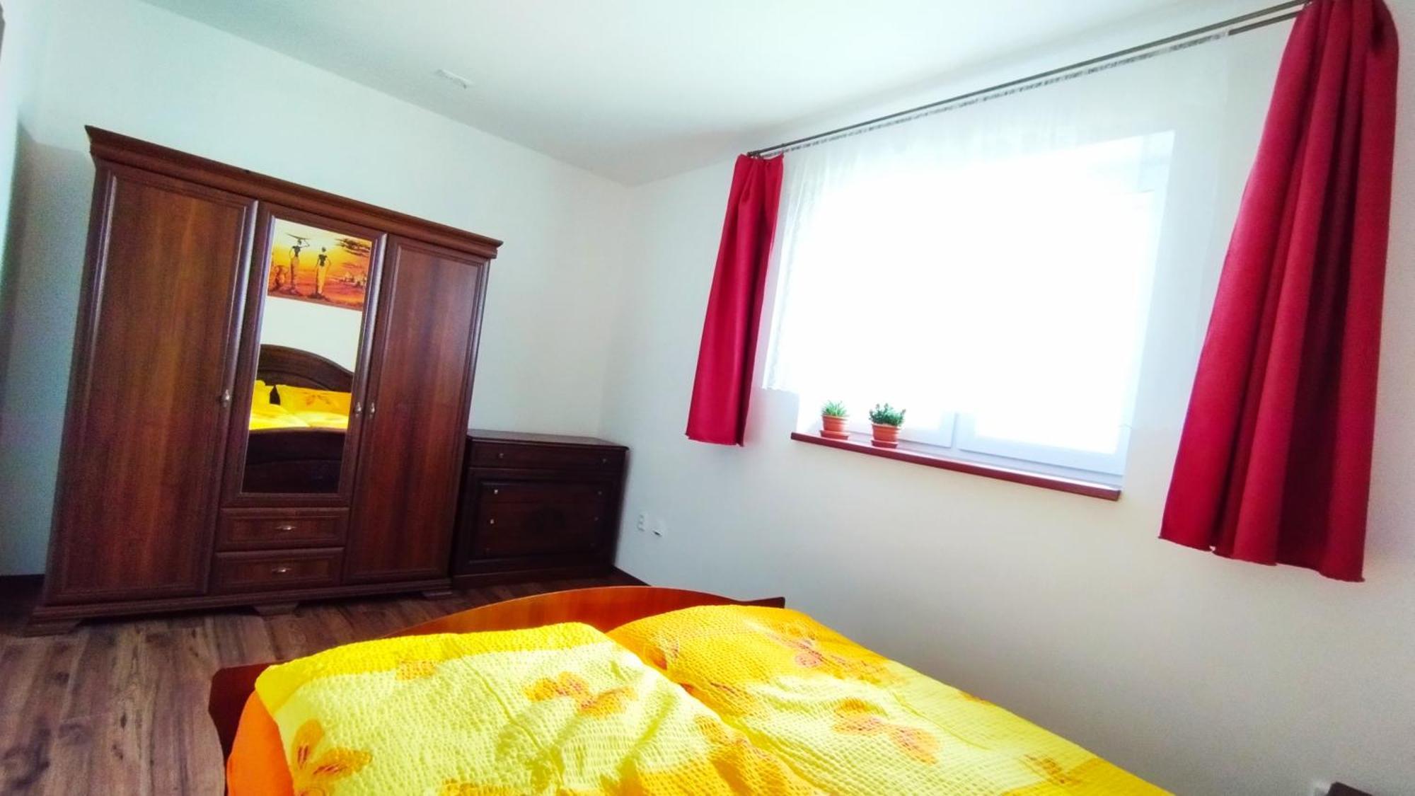 Apartman Scheyer Frýdek-Místek Esterno foto